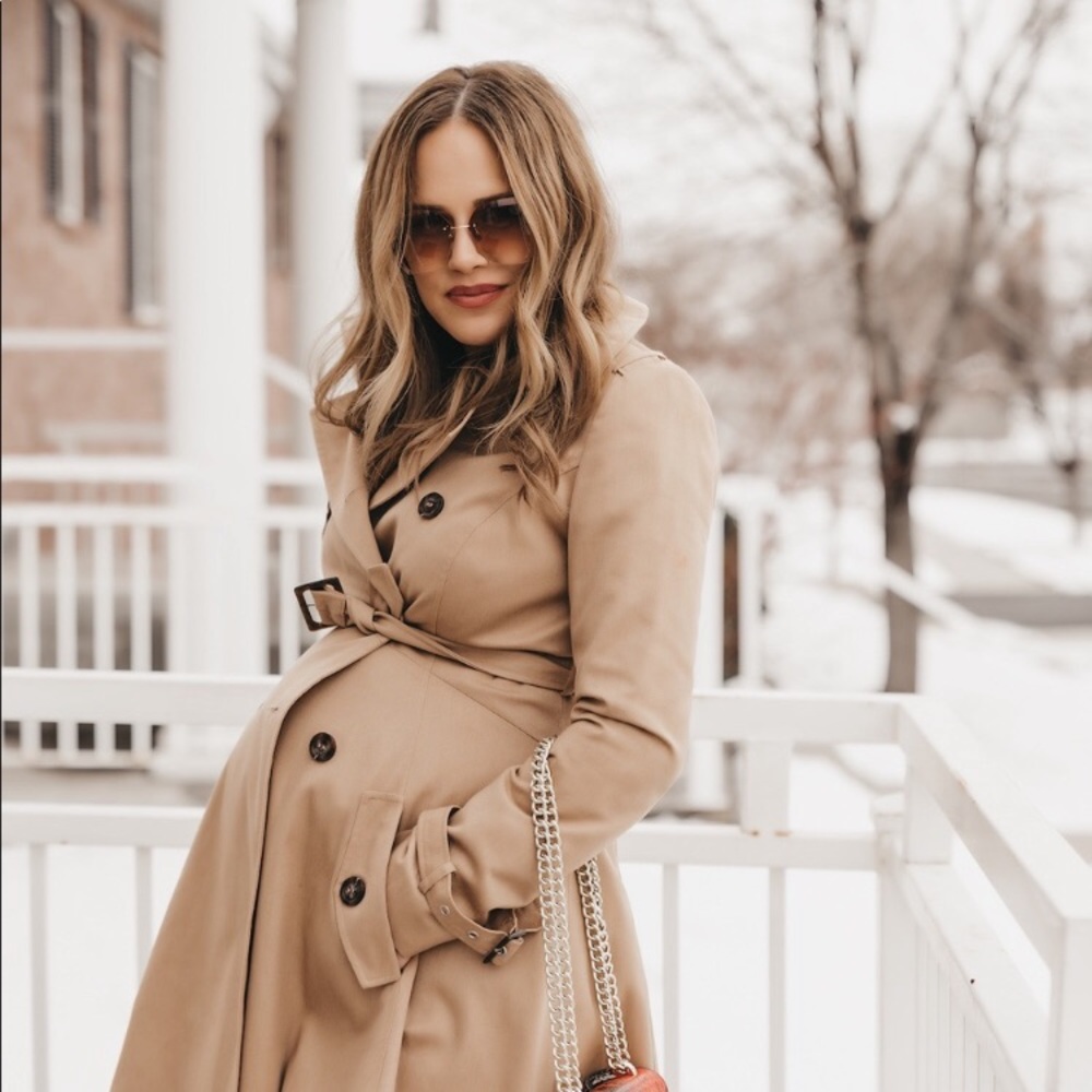 Maternity coat